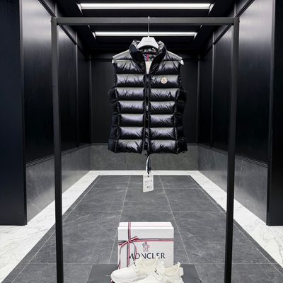 Moncler Black Ghany Down Gilet — 3