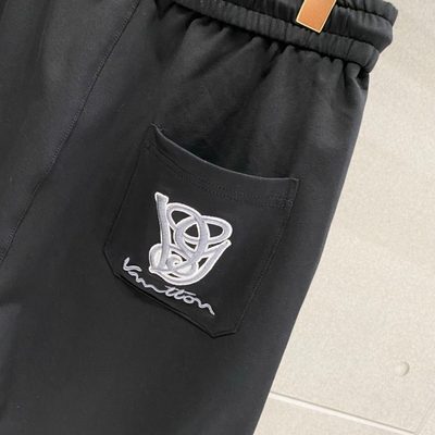 Louis Vuitton shorts — 3