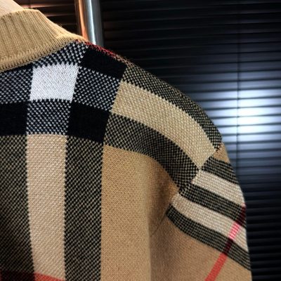 Burberry Sweater — 3