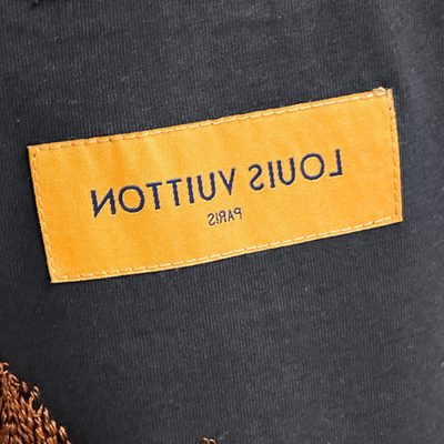 LV T-shirt — 9