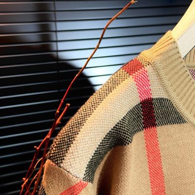Burberry Sweater — 5