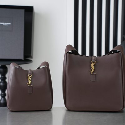 Saint Laurent Le 5 À 7 supple crossbody bag