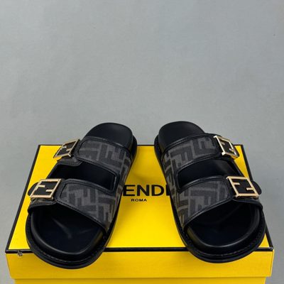 Fendi Feel Sandals in black — 4