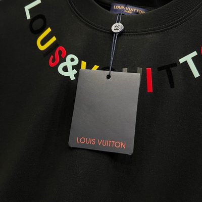 LV T-shirt — 4