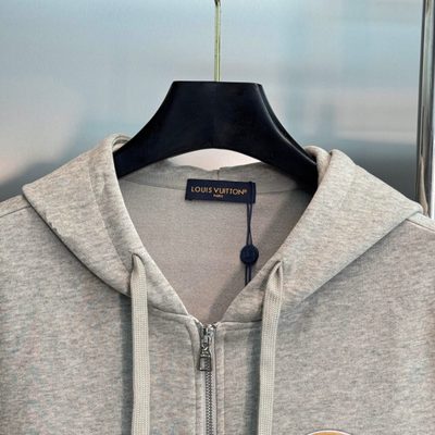 Burberry tracksuit — 6