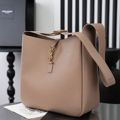 Saint Laurent Le 5 à 7 Supple shoulder bag — 11