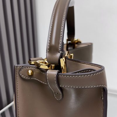 Fendi Peekaboo X-Lite handbag (T) — 5