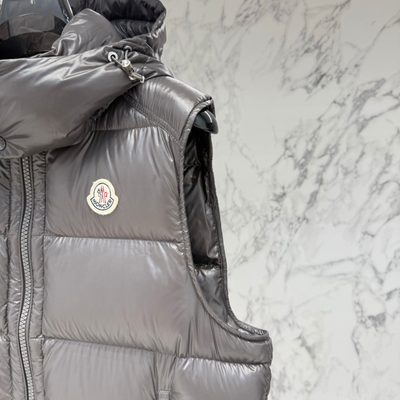 Moncler Bormes down gilets — 6