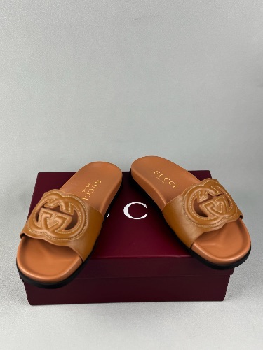 Gucci Women's Slide Sandals — 4