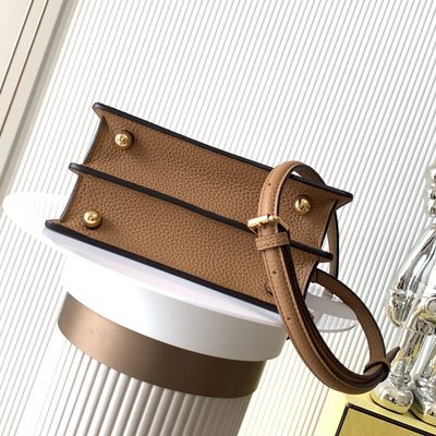 Fendi Peekaboo I See U bag (T) — 4