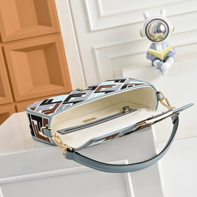 Fendi Baguette bag (T) — 9