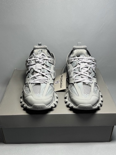 Balenciaga Track sneakers in light grey — 3
