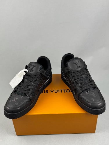 Louis Vuitton LV Trainer black monochrome sneakers — 4