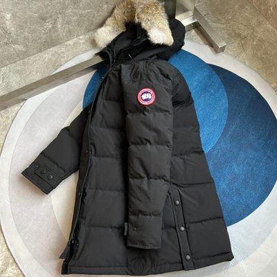 Canada Goose Women's Shelburne Parka — 6