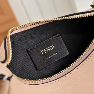 Fendi Fendigraphy bag (T) — 7