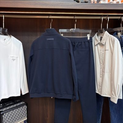 Zegna full-zip jacket and matching trousers set — 3