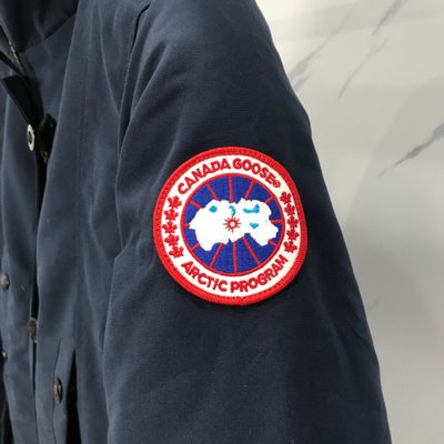 Canada Goose Women's Kensington Parka — 5