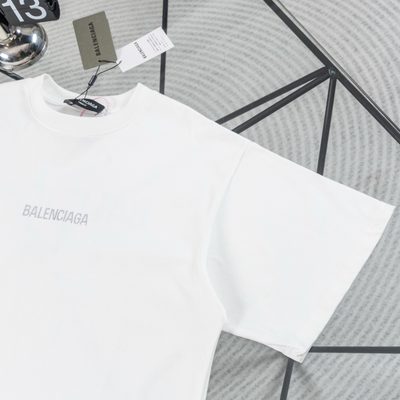 Balenciaga cotton jersey T-shirt with a center logo print — 3
