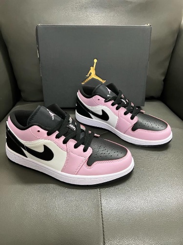Nike Air Jordan 1 Low sneakers in the "Light Arctic Pink"
