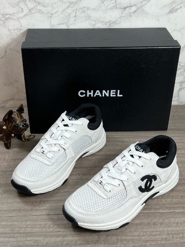 Chanel sneakers — 3