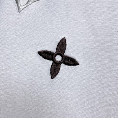 LV T-shirt — 7