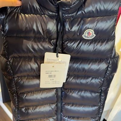 Moncler quilted down gilet — 6
