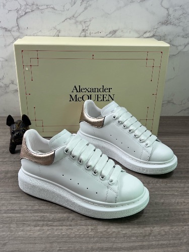 Alexander McQueen women's oversized sneakers — 4