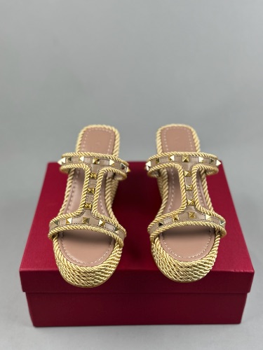 Valentino Garavani Rockstud Torchon rope wedge sandals — 3