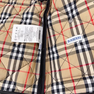 Burberry Kids quilted jacket — 4