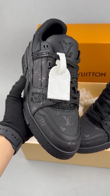 Louis Vuitton LV Trainer black monochrome sneakers — 5