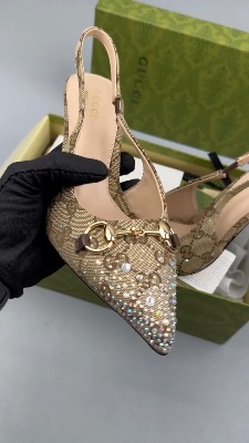 Gucci women's slingback pumps — 5