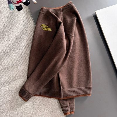 LV sweater — 7