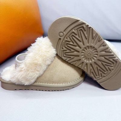 UGG Funkette Slipper — 4