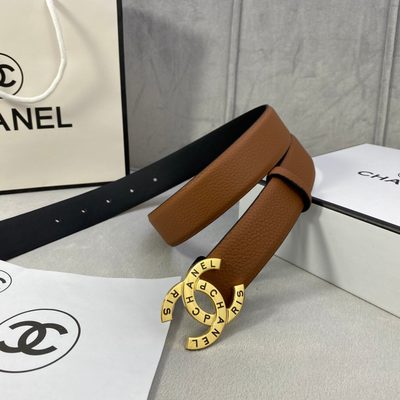 Chanel vintage brown leather belt featuring signature gold CC hardware — 3
