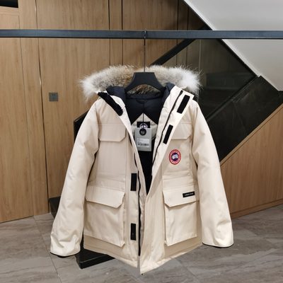 Canada Goose Expedition Parka — 4