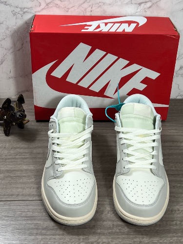 Nike Dunk Low 'Light Bone' sneakers — 3
