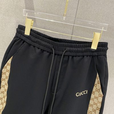 Gucci shorts — 3
