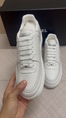 Chanel 23A white calfskin leather sneakers — 5