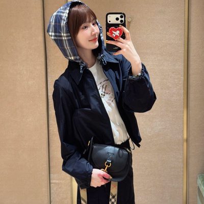 Burberry Cropped Newcott Hooded Jacket — 6