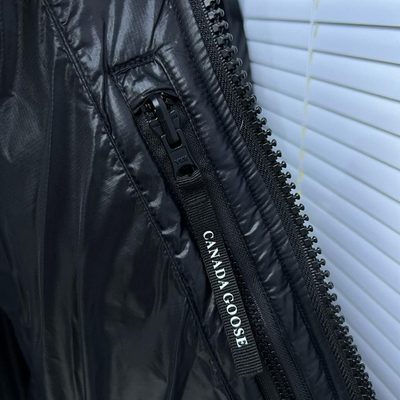 Canada Goose Men's Crofton Puffer Jacket — 3