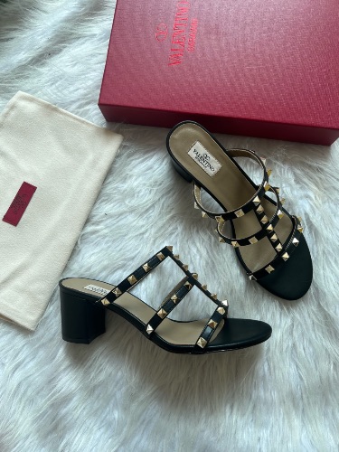 Valentino Garavani Rockstud block heel sandals