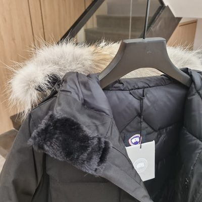 Canada Goose Expedition Parka — 9