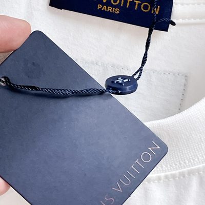 LV T-shirt — 6