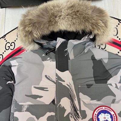 Canada Goose men's hooded parka with four — 8