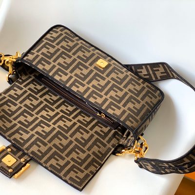 Fendi Baguette bag (T) — 5