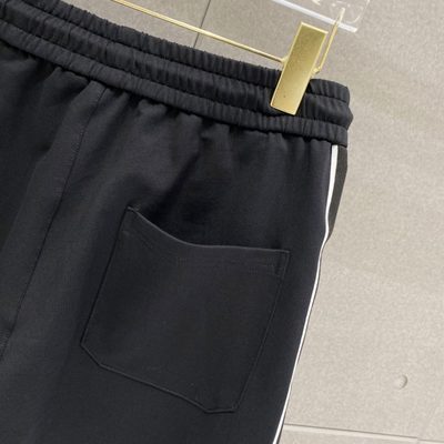 Moncler shorts — 10