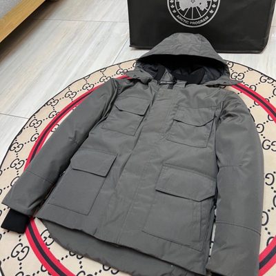 Canada Goose men's hooded parka with four — 7