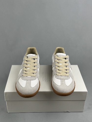 Maison Margiela sneakers in a white leather and suede colorway — 3