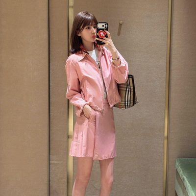 Burberry Cropped Newcott Hooded Jacket — 9