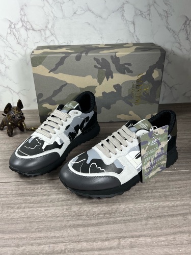 Valentino Garavani Rockrunner sneakers — 3